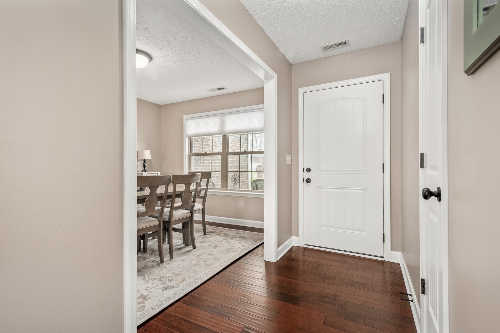112 Riddick Court Murfreesboro, TN 37127 - Photo 5 of 40 Gallery Image 5