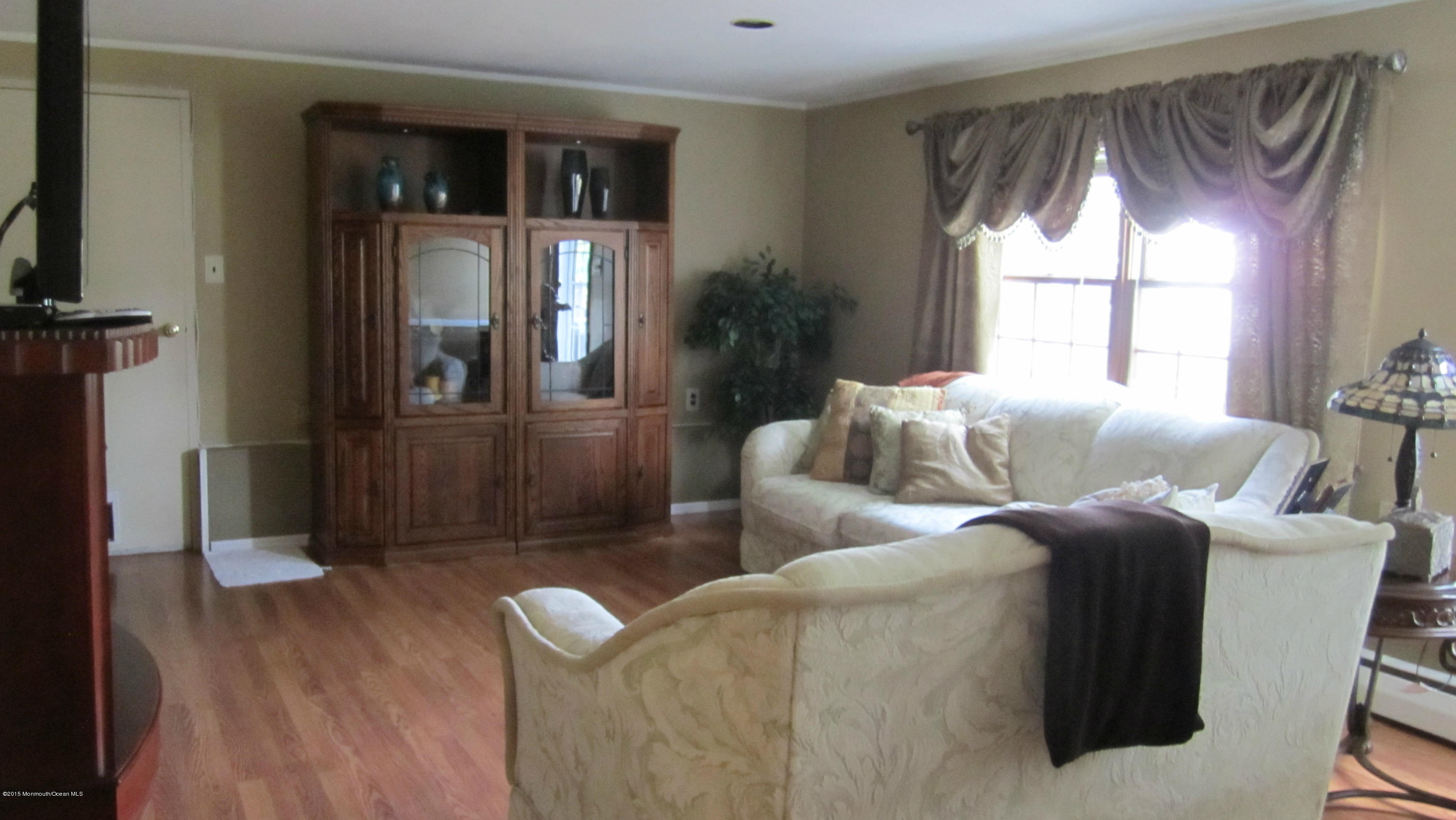 58 Hickory Road Colonia, NJ 07067 - Photo 6 of 22 FR4