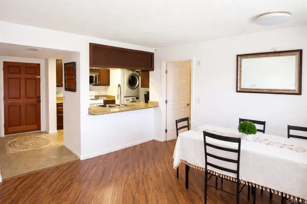 $525,000 | 3051 Golden Oak Way, Spring Valley, CA 91978