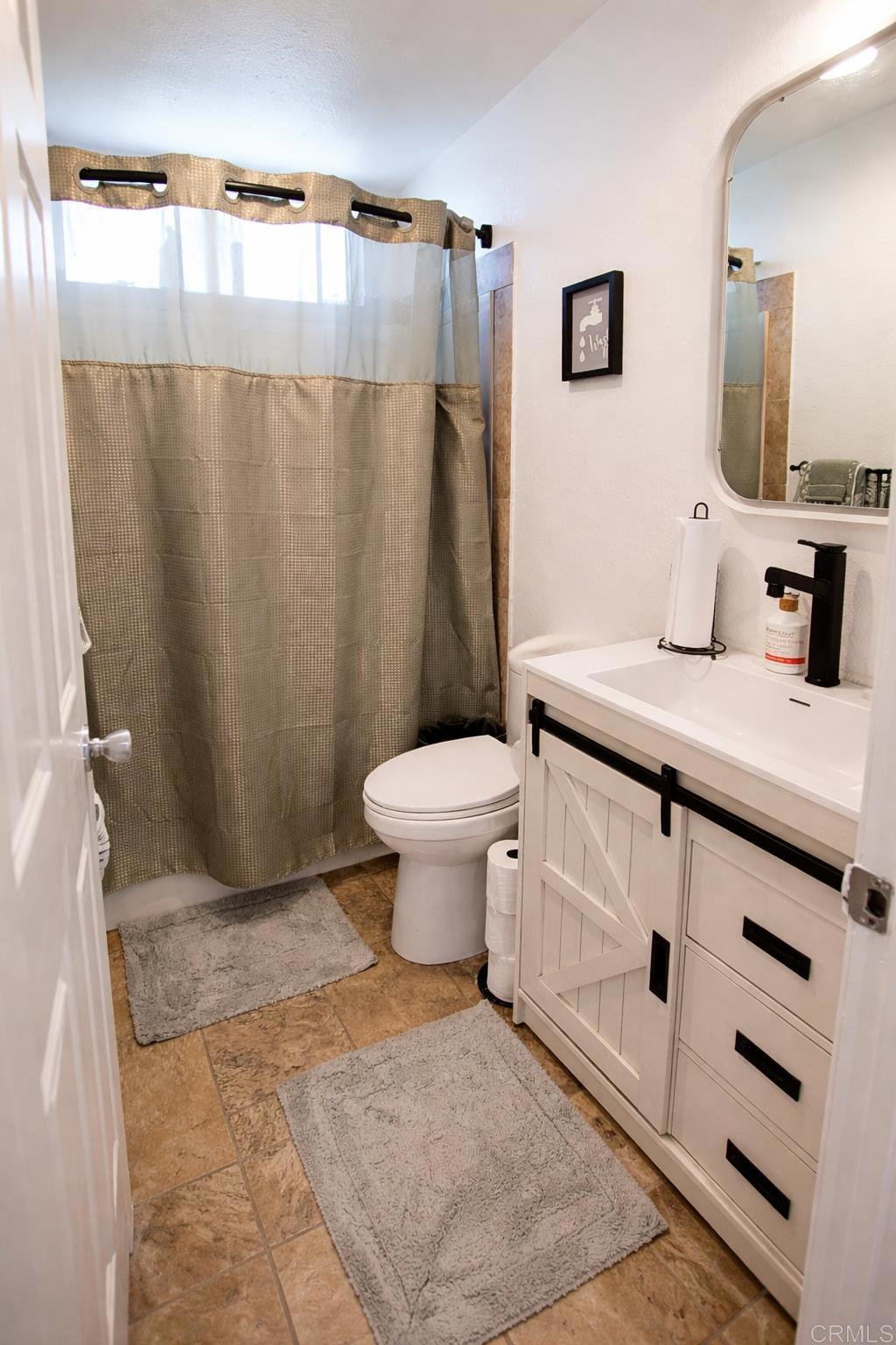 3051 Golden Oak Way Spring Valley, CA 91978 - Photo 8 of 18 Bath