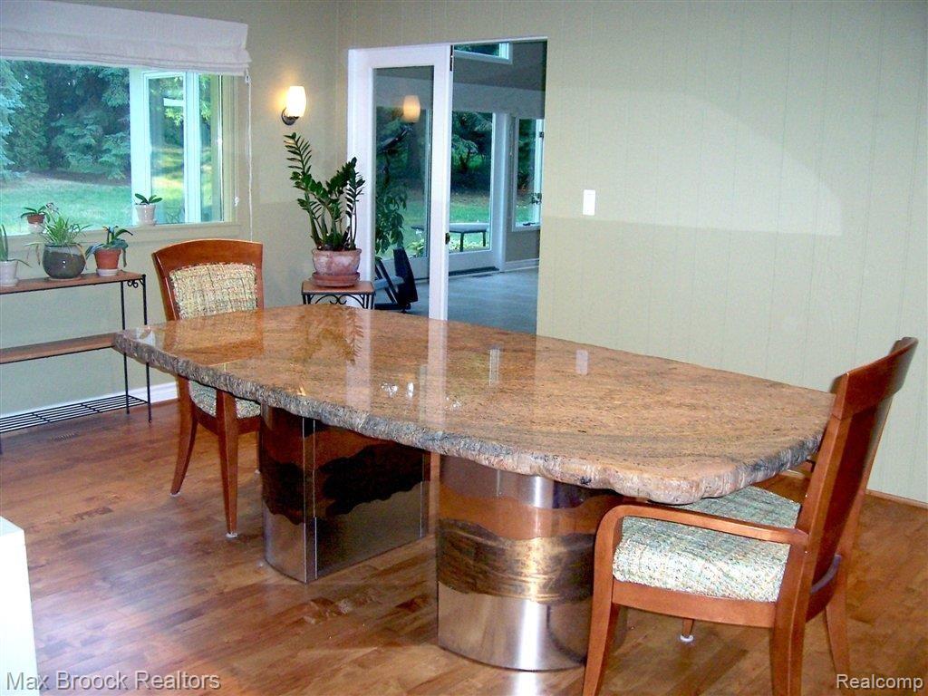 4645 Pickering Road Bloomfield Hills, MI 48301 - Photo 6 of 23 Dining Room.JPG
