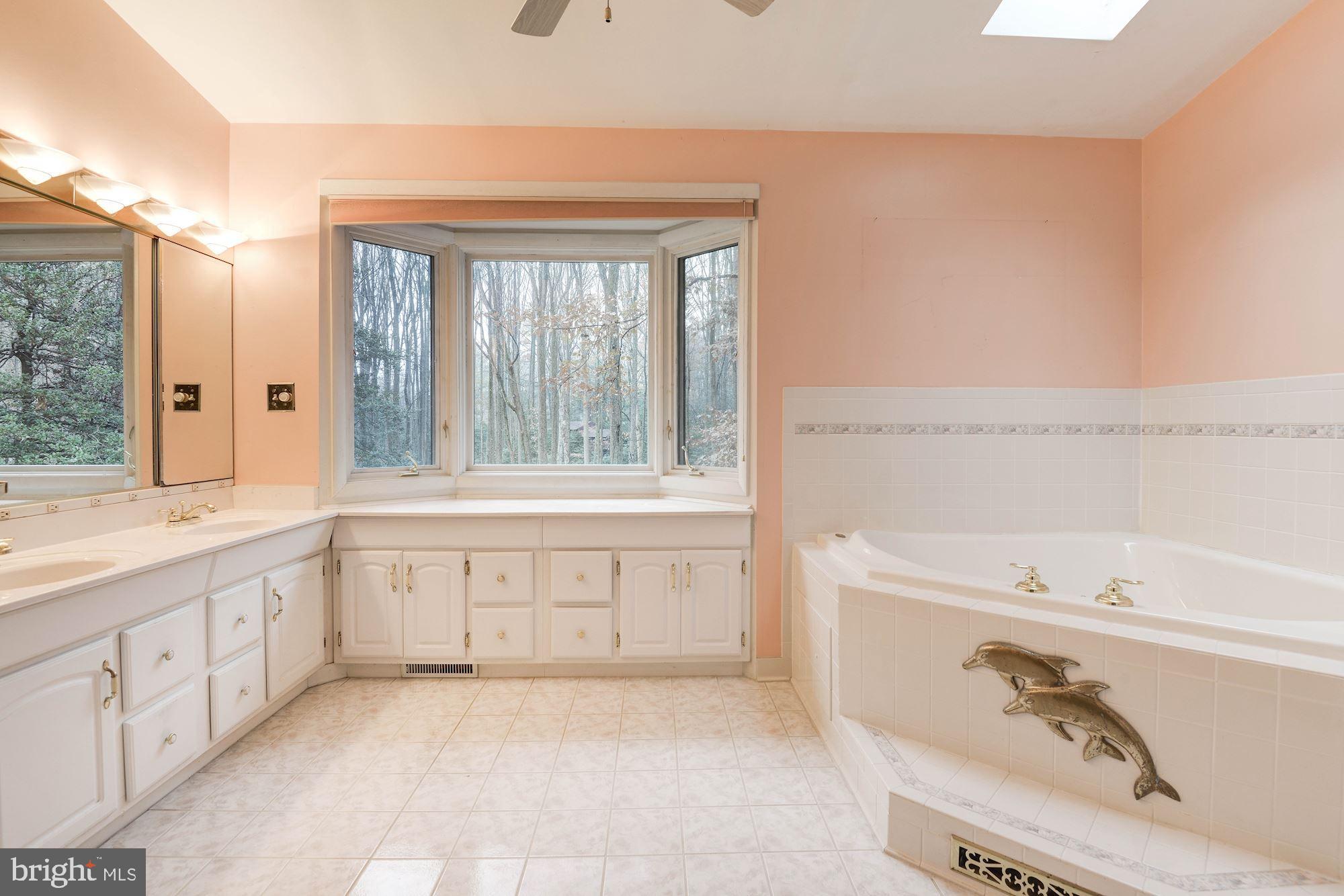 11709 Blue Smoke Trail Reston, VA 20191 - Photo 15 of 29 Gallery Image 15