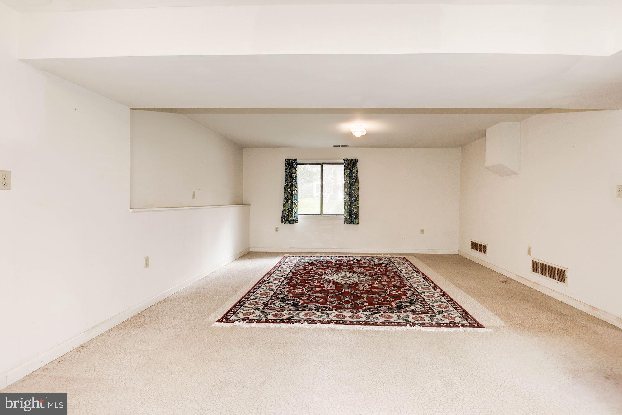 11709 Blue Smoke Trail Reston, VA 20191 - Photo 22 of 29 Gallery Image 22