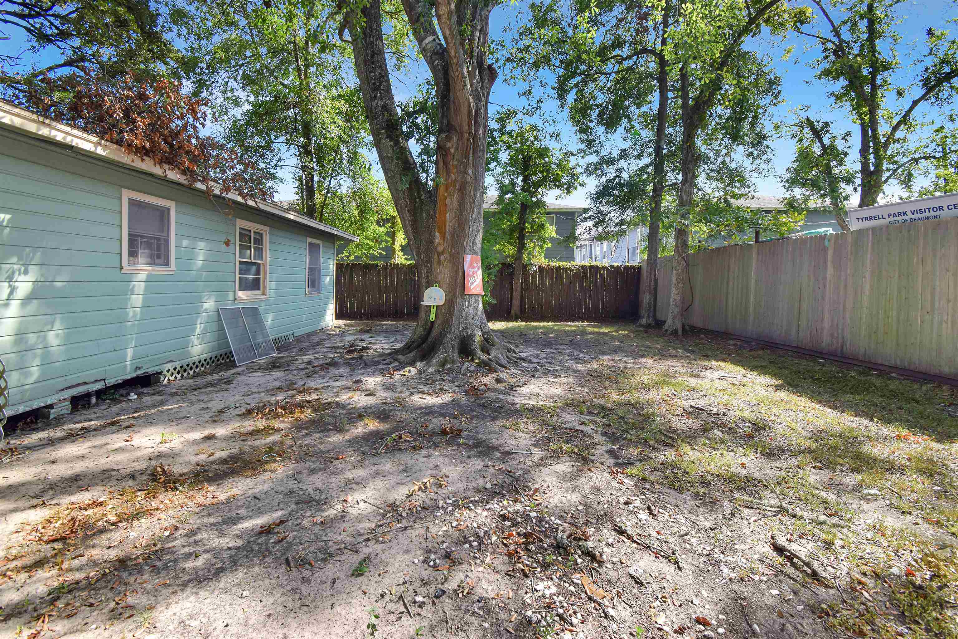 680 South 3rd Street Silsbee, TX 77656 - Photo 13 of 14
