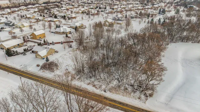 $80,000 | 3273 Bower Creek Road, De Pere, WI 54115