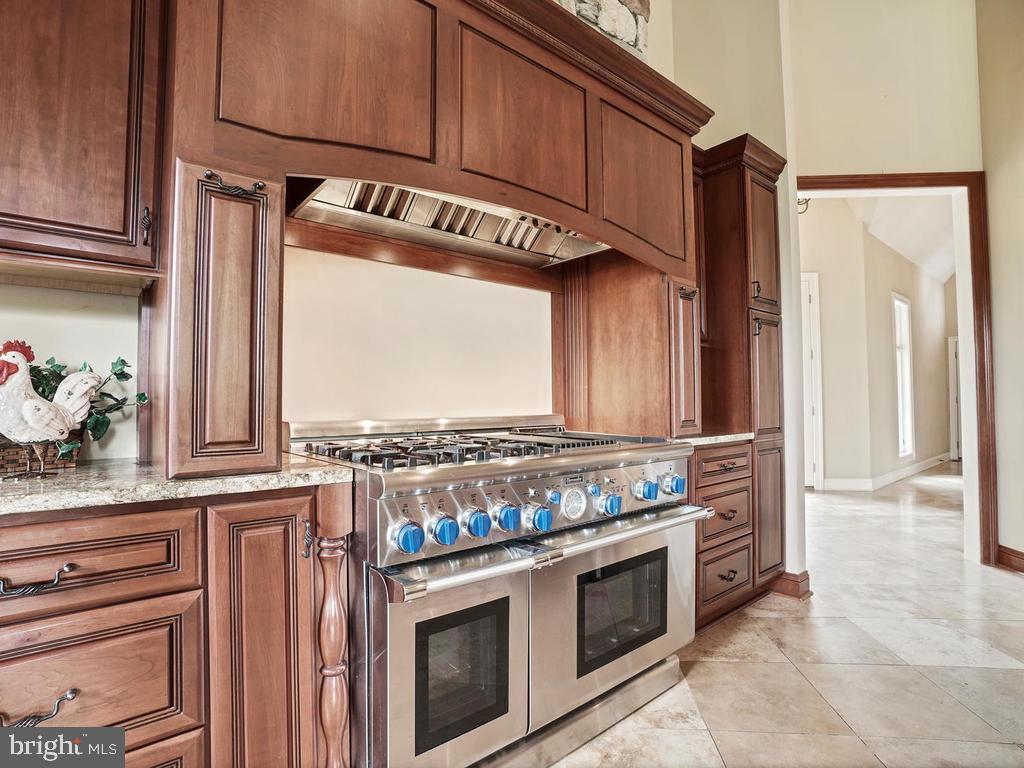 2131 Dixon Road Frederick, MD 21704 - Photo 14 of 65