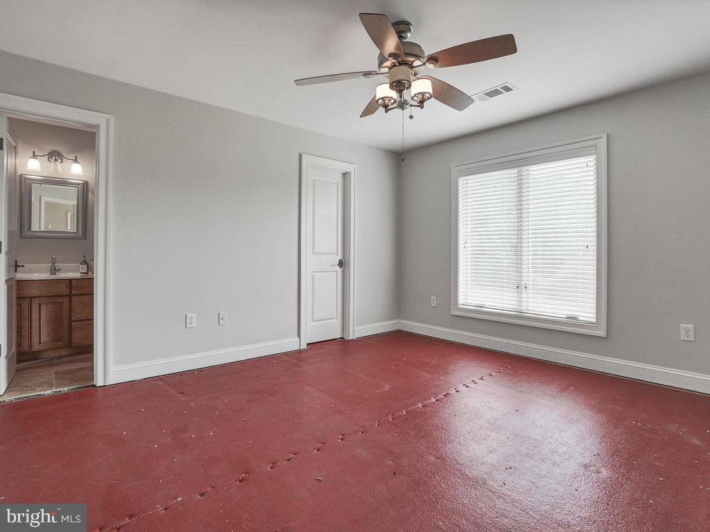 2131 Dixon Road Frederick, MD 21704 - Photo 25 of 65