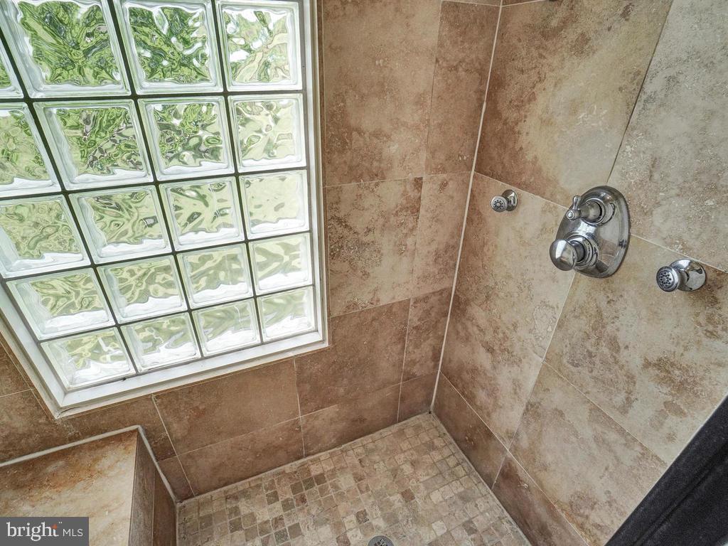 2131 Dixon Road Frederick, MD 21704 - Photo 28 of 65 Separate shower