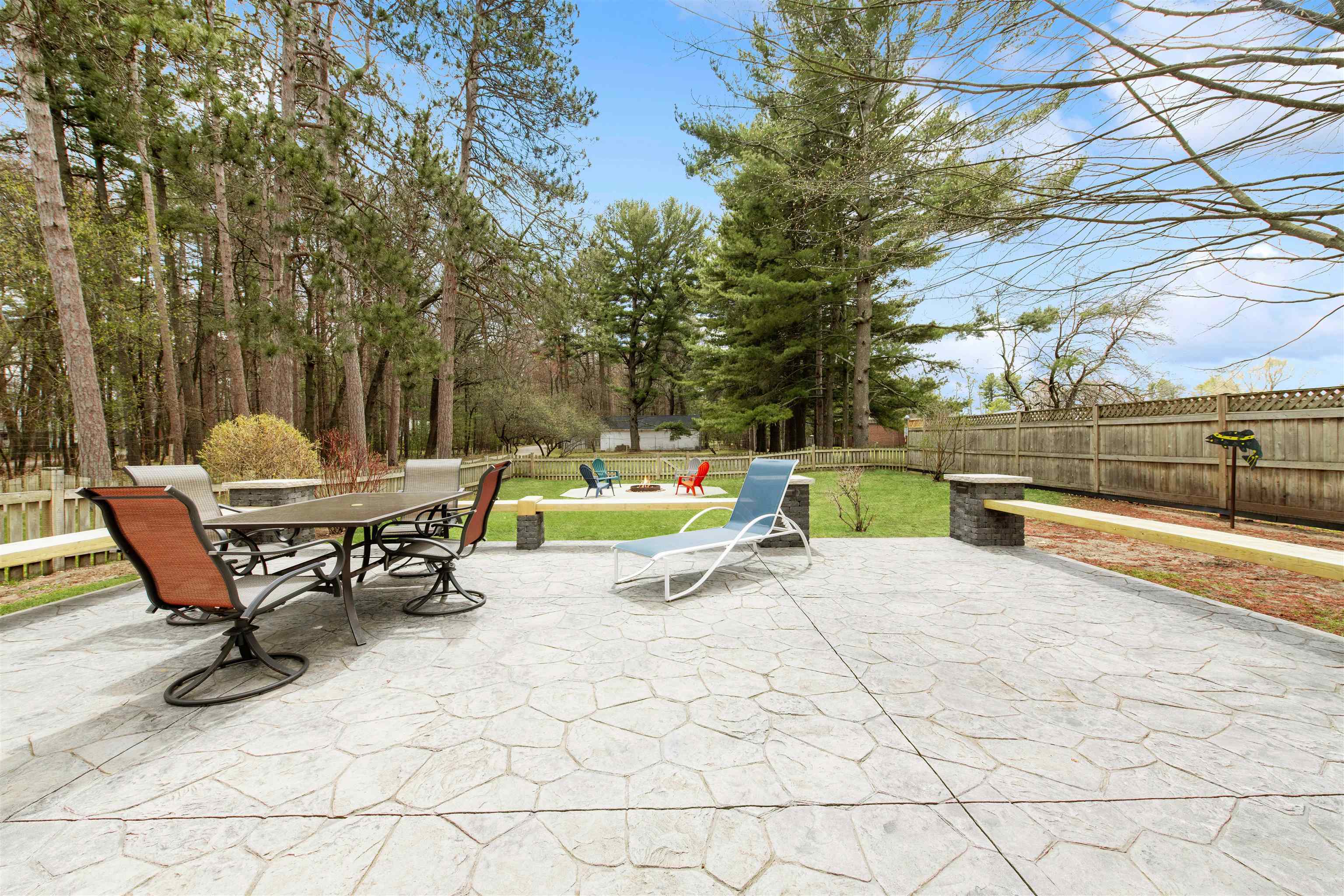 2591 Redpath Drive Marinette, WI 54143 - Photo 44 of 61