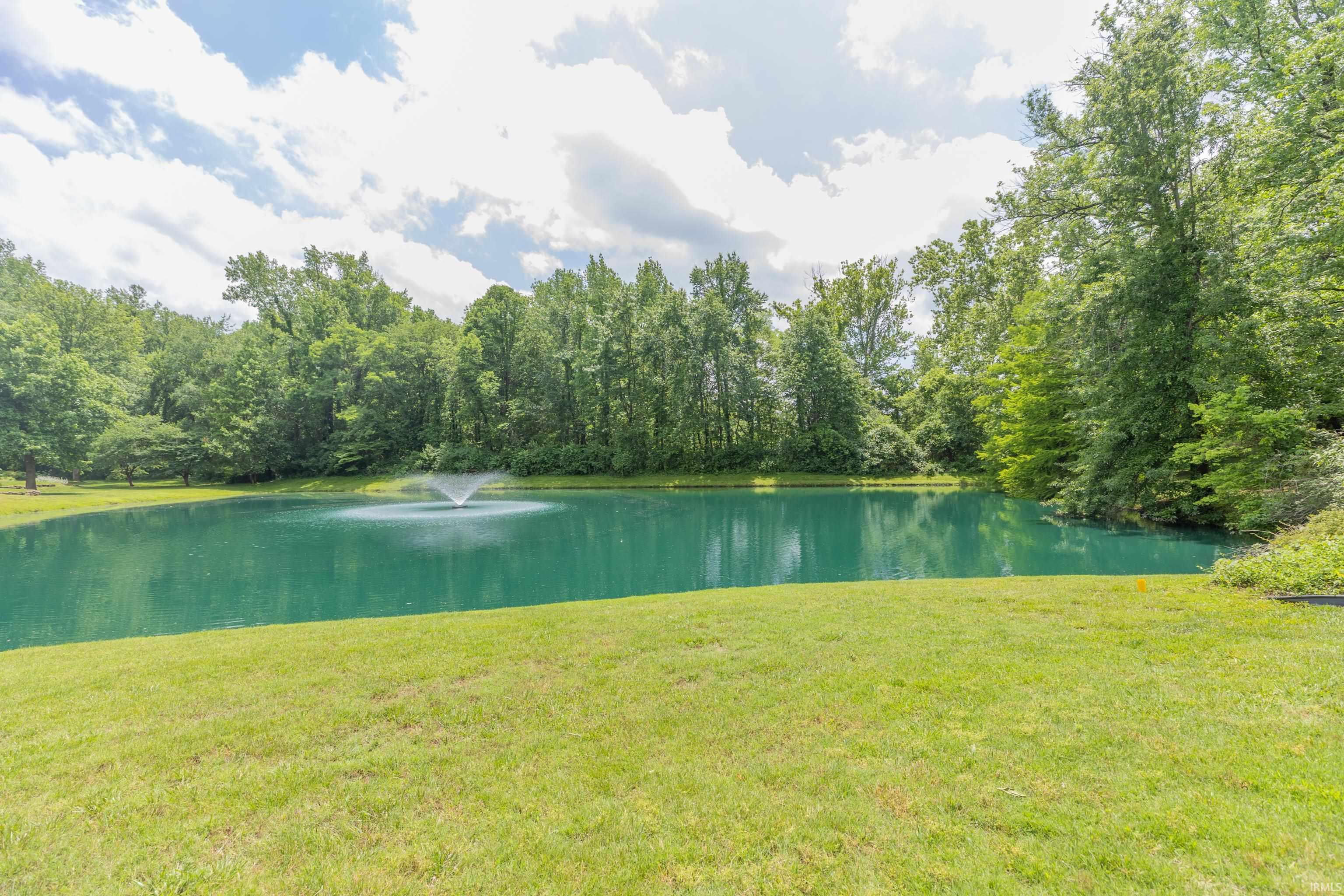 1415 Timberlake Road Evansville, IN 47710 - Photo 4 of 31 Gallery Image 4