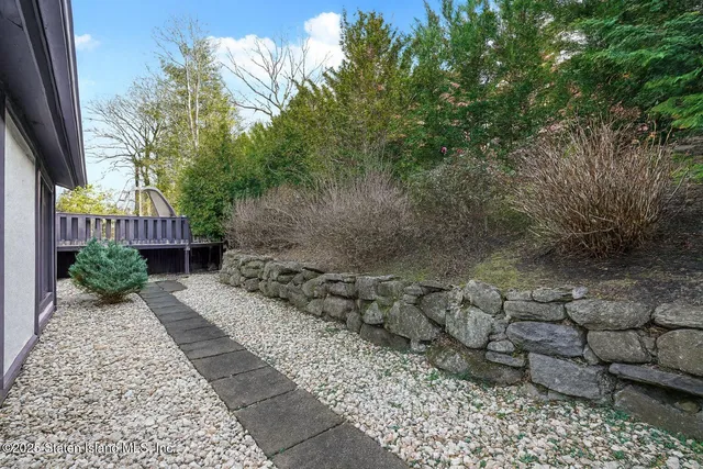 $1,200,000 | 35 Milden Avenue | Emerson Hill