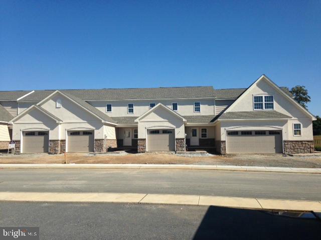 532 White Chapel Road, Unit 16 Lancaster, PA 17603 - Photo 5 of 13
