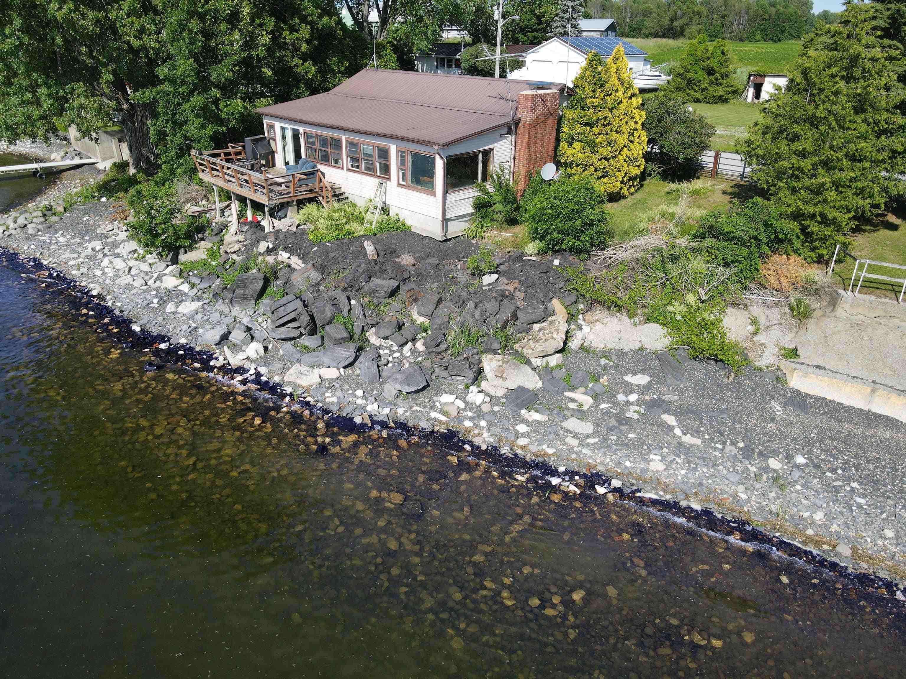 228 West Shore Road Alburgh, VT 05440 - Photo 2 of 32 Gallery Image 2