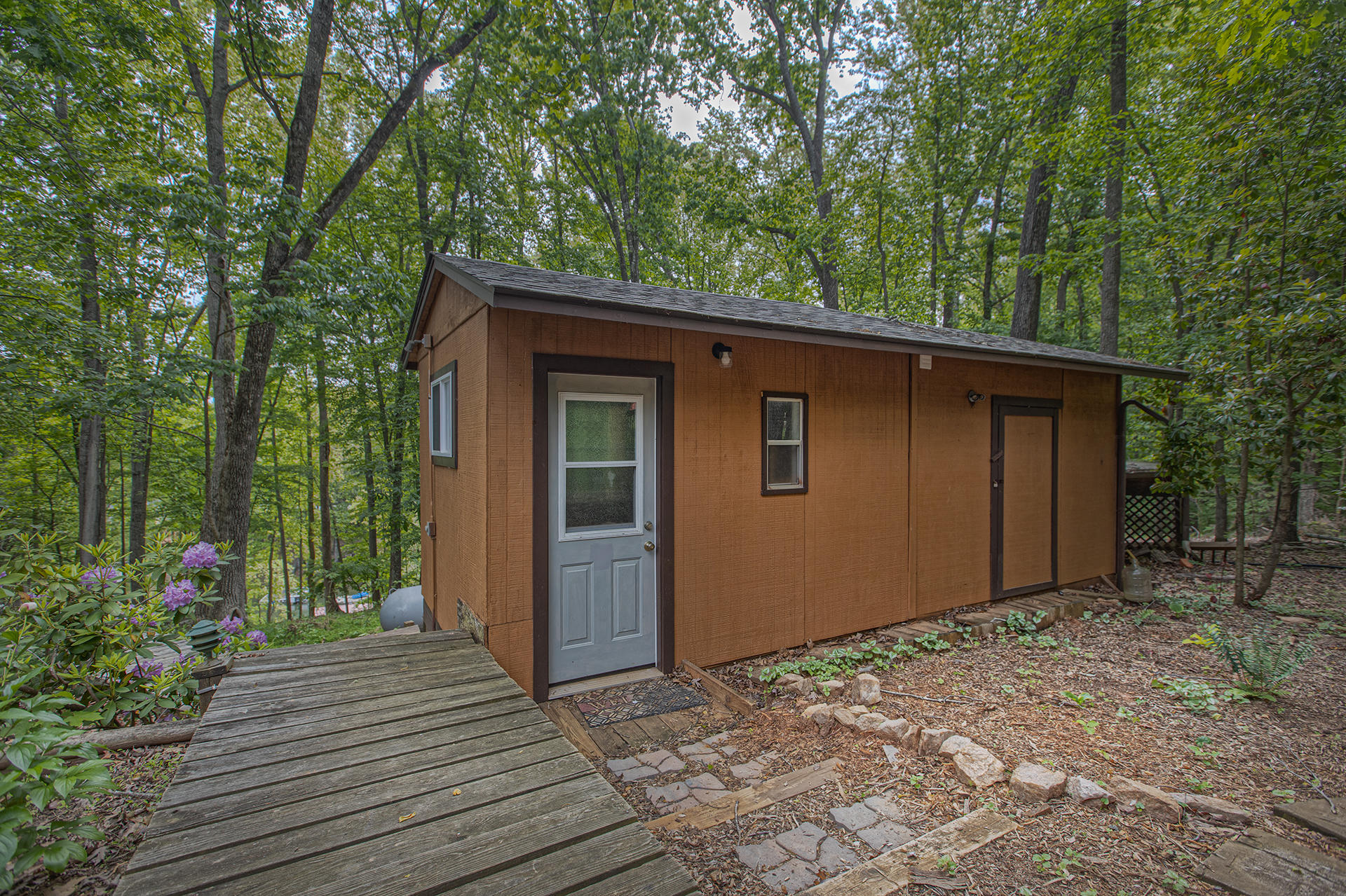 892 Jefferson Dock Road Penhook, VA 24137 - Photo 20 of 39 Efficiency Apartment