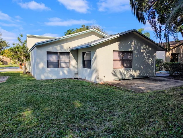 $339,000 | 2454 Northwest 9th Street, Delray Beach, FL 33445