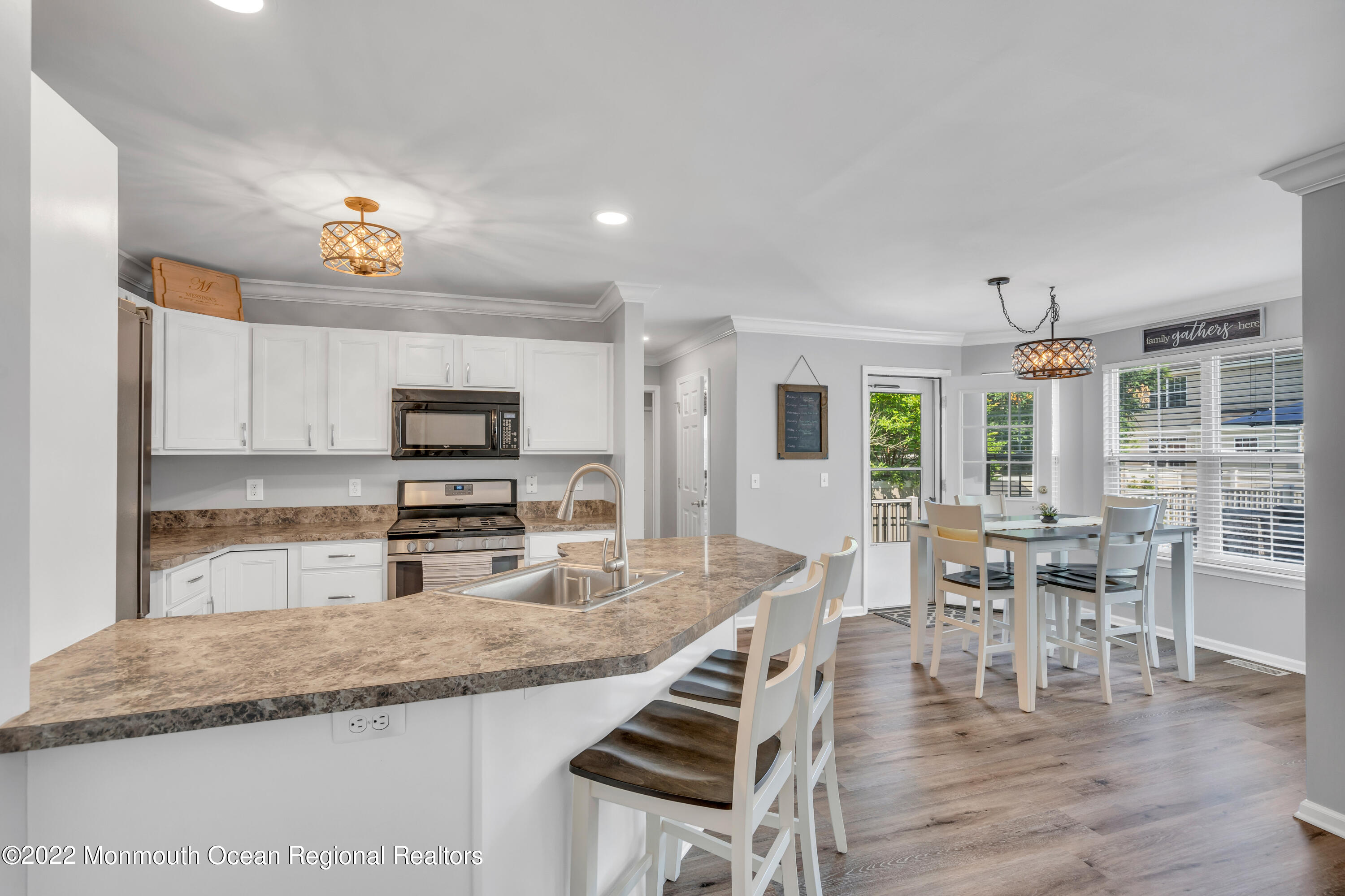 10 Heather Way Barnegat, NJ 08005 - Photo 14 of 57 015_dsc01714