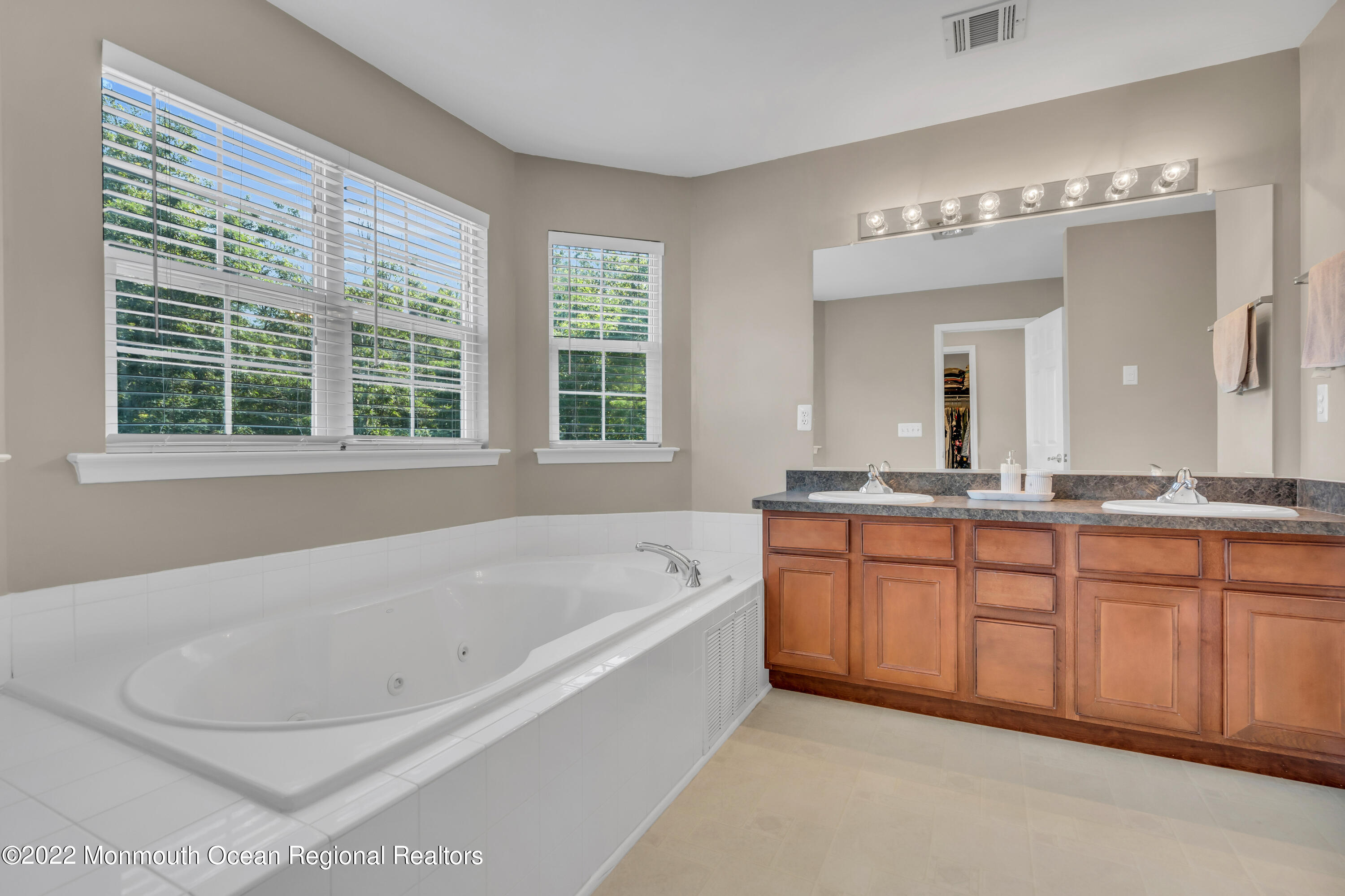 10 Heather Way Barnegat, NJ 08005 - Photo 36 of 57 041_dsc01849