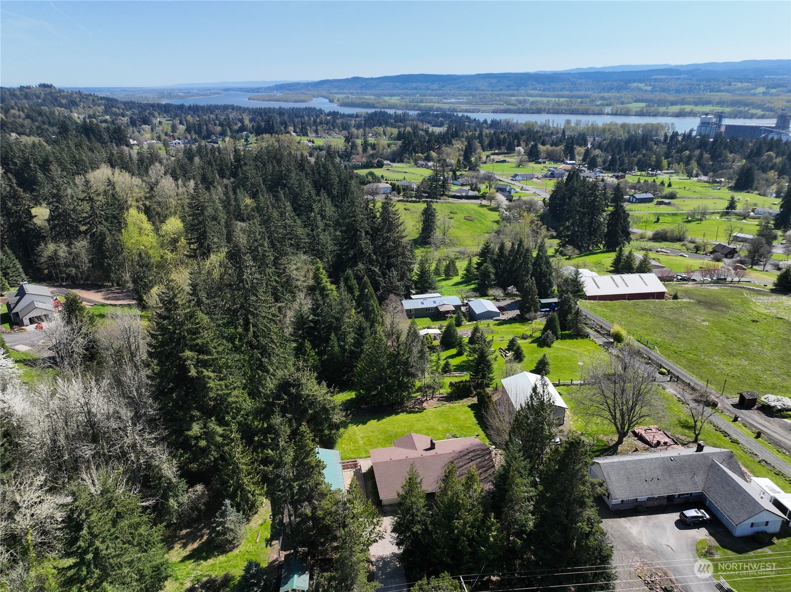 235 Gore Road Kalama, WA 98625 - Photo 2 of 40 Gallery Image 2
