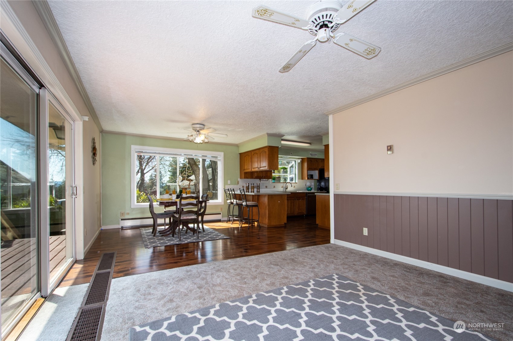 235 Gore Road Kalama, WA 98625 - Photo 10 of 40 Gallery Image 10