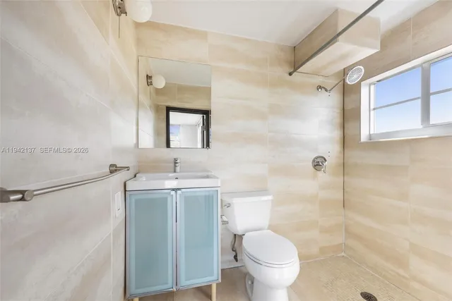 $3,400 | 947 Lenox Avenue, Unit 501, Miami Beach, FL 33139