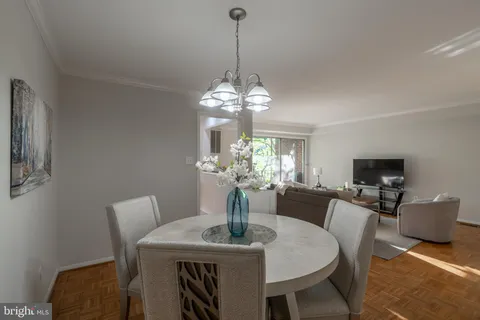 $179,900 | 349 Homeland Southway, Unit 2B, Baltimore, MD 21212