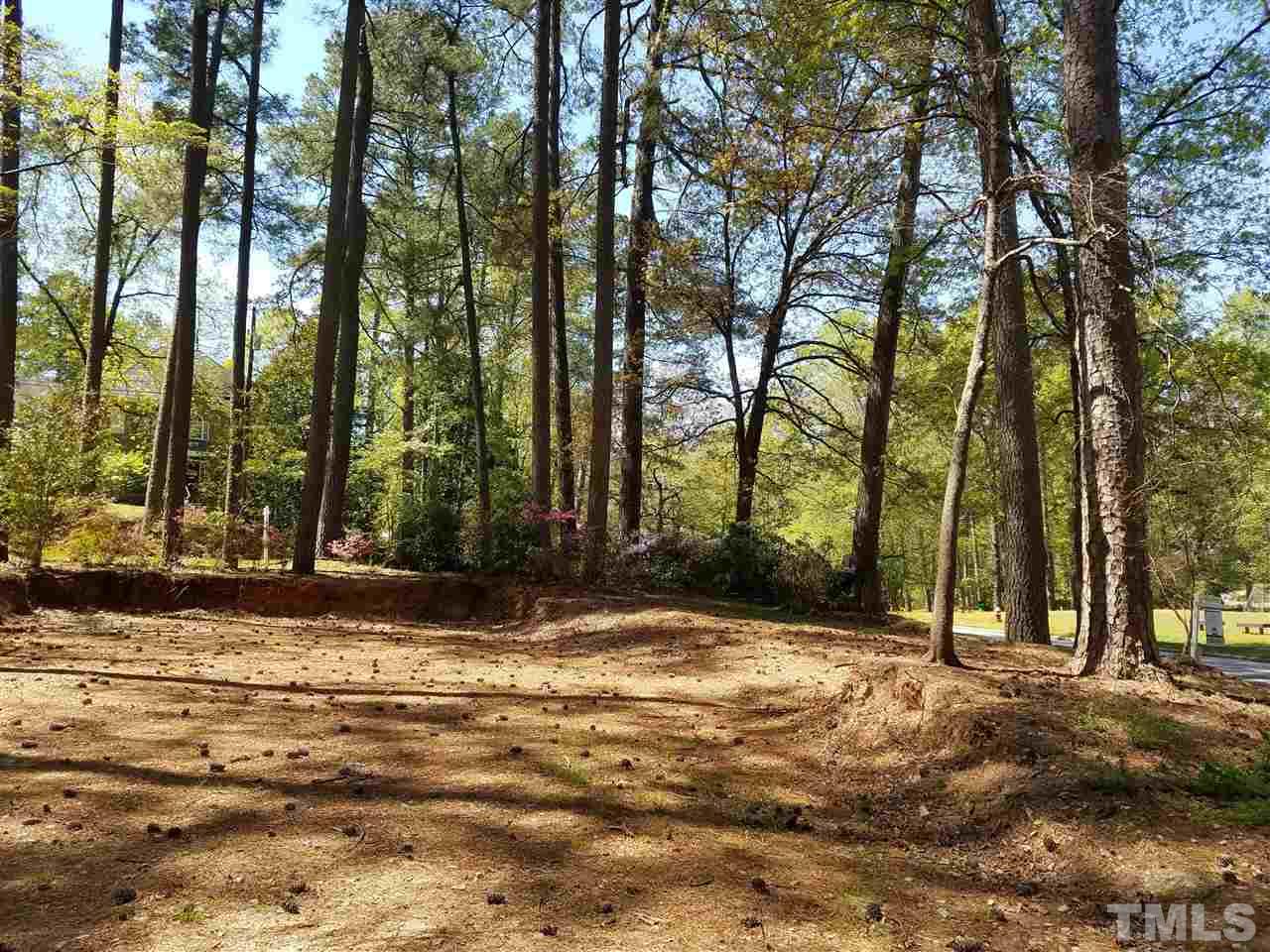 1701 Banbury Road Raleigh, NC 27608 - Photo 3 of 10
