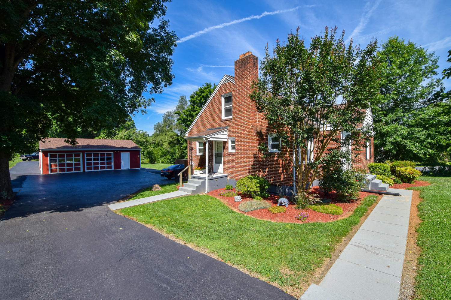 7016 Plantation Road Roanoke, VA 24019 - Photo 18 of 31 7016 Plantation Rd Hollins VA-large-018-