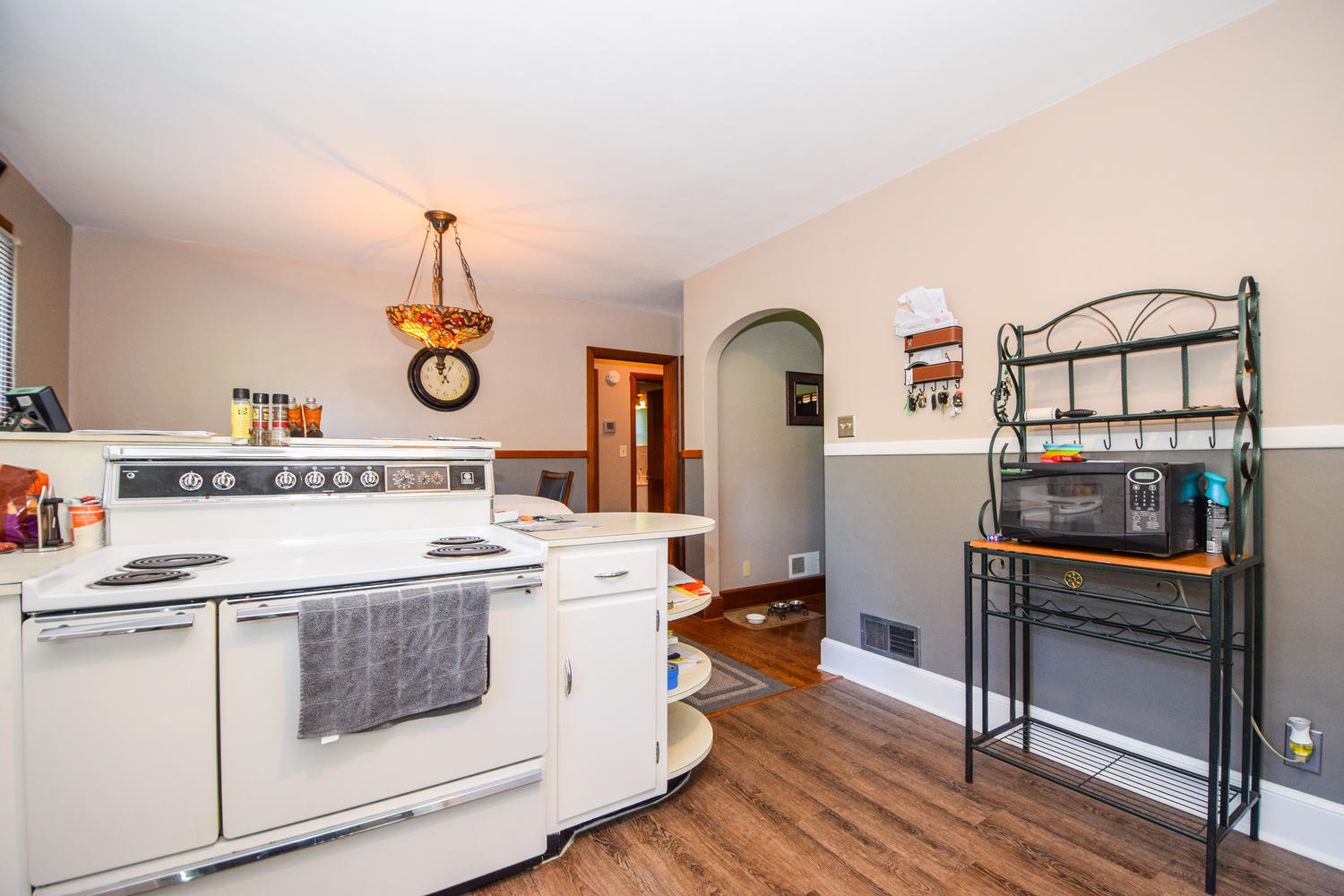 7016 Plantation Road Roanoke, VA 24019 - Photo 8 of 31 7016 Plantation Rd Hollins VA-large-008-