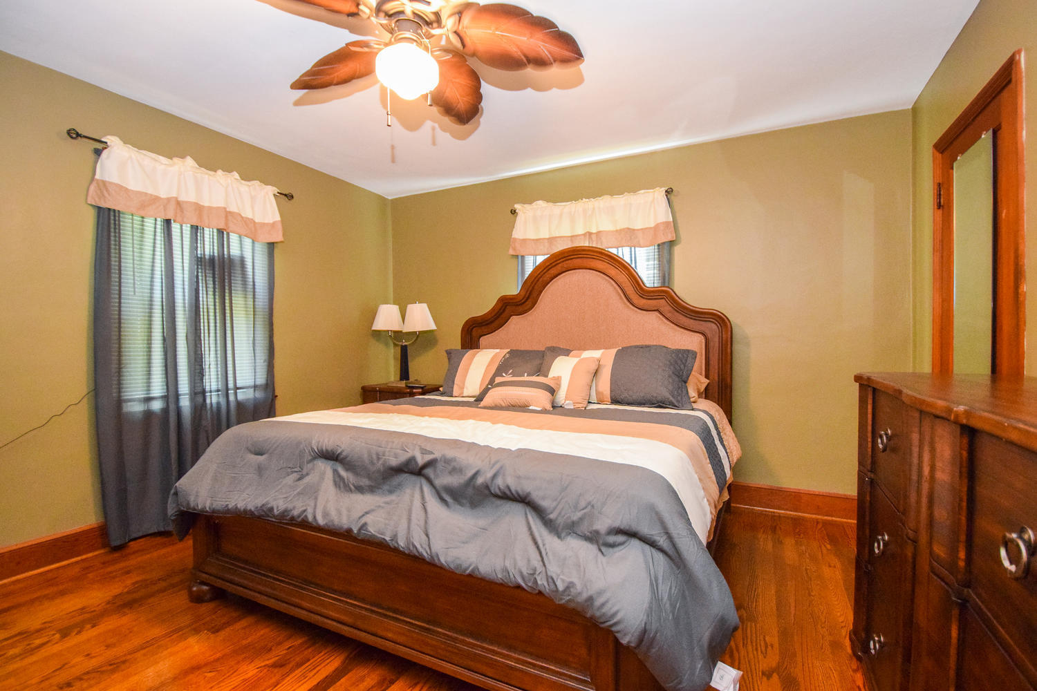 7016 Plantation Road Roanoke, VA 24019 - Photo 10 of 31 7016 Plantation Rd Hollins VA-large-010-