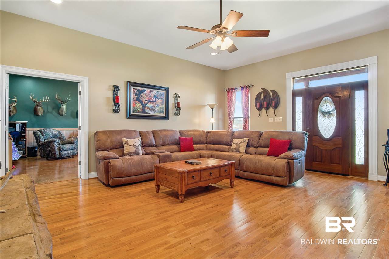 9715 Bellingrath Road Theodore, AL 36582 - Photo 9 of 39