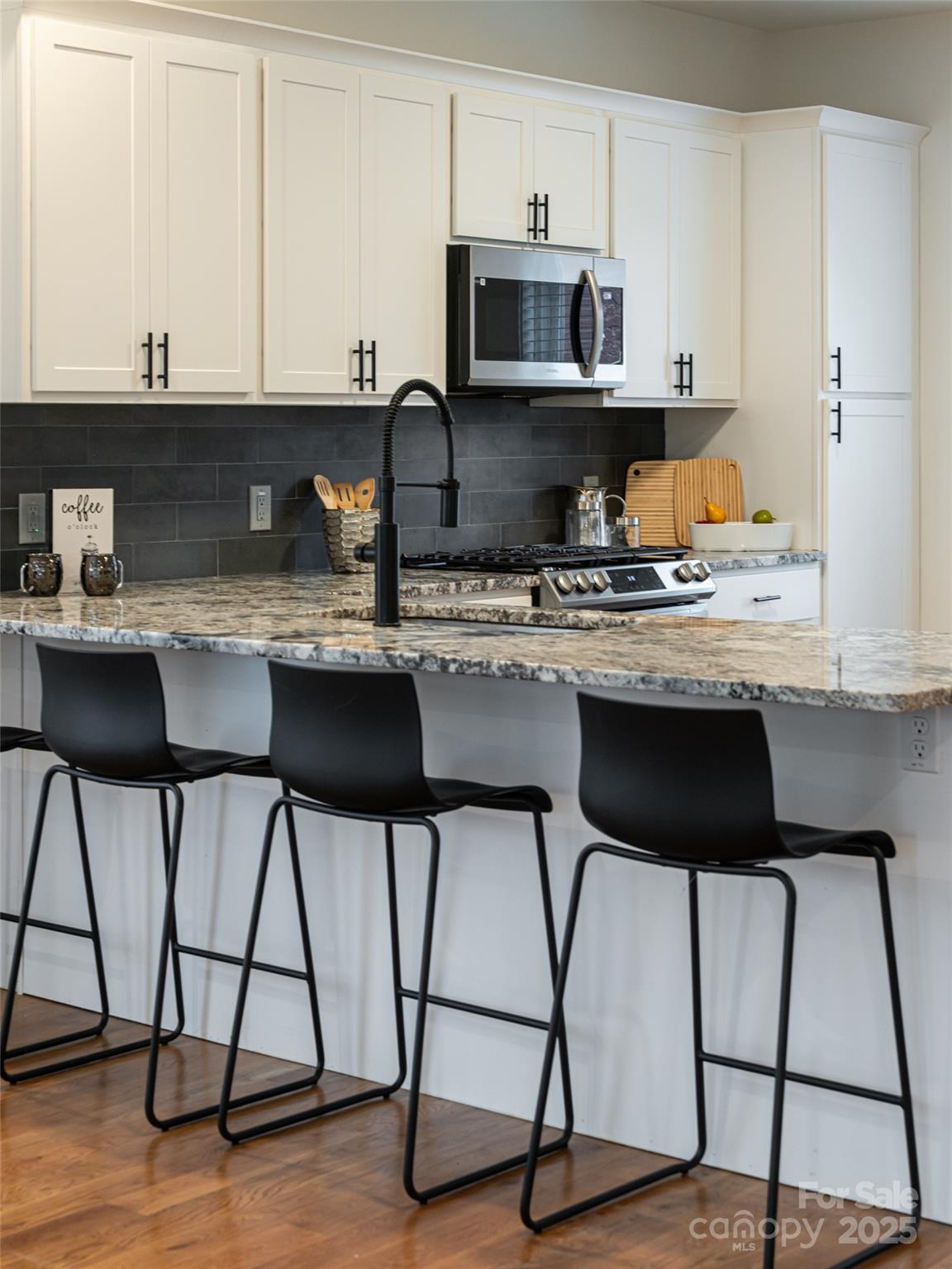 197 Chatham Road Asheville, NC 28804 - Photo 8 of 46