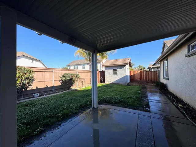 $679,900 | 6619 Ponta Do Sol Way, Elk Grove, CA 95757