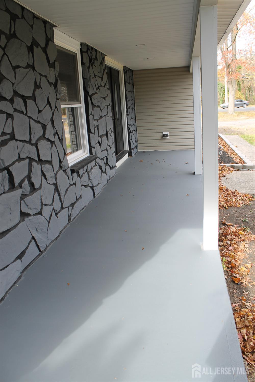 1 Sussex Road East Brunswick, NJ 08816 - Photo 4 of 60