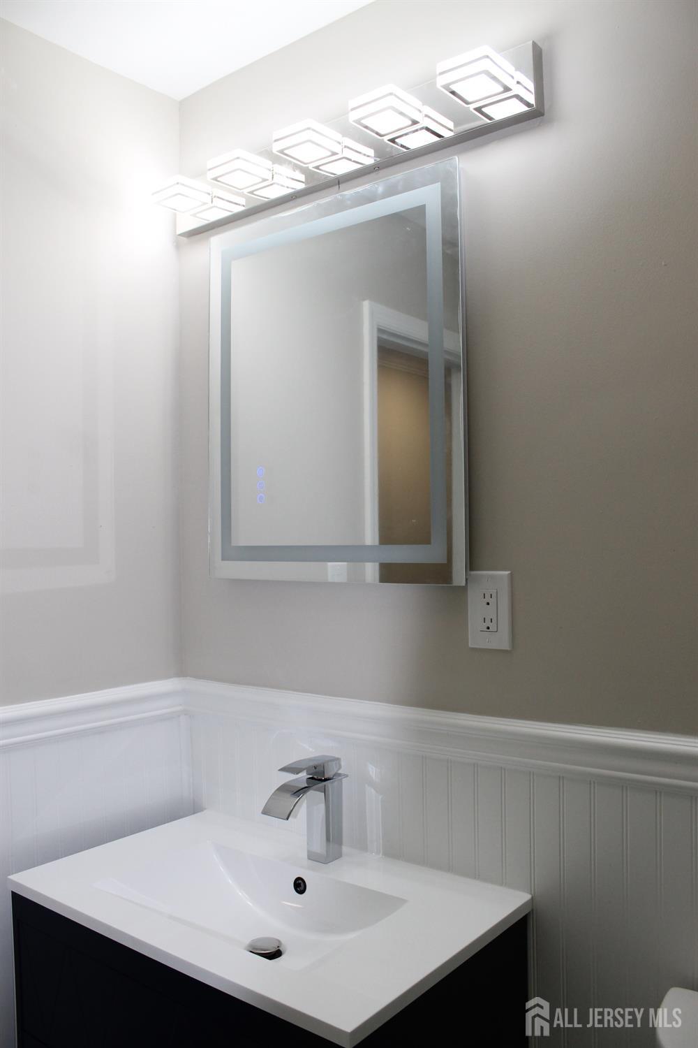 1 Sussex Road East Brunswick, NJ 08816 - Photo 42 of 60