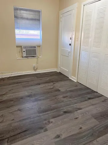 $1,250 | 1011 Southwest 5th Street, Unit 2, Miami, FL 33130