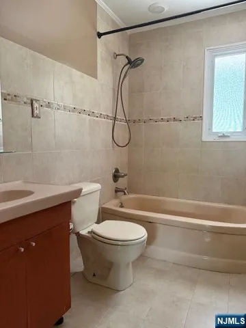 $4,200 | 920 East Lawn Drive, Teaneck, NJ 07666