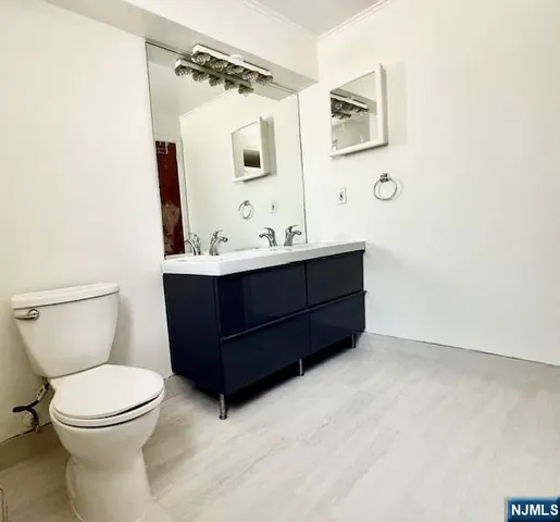 $4,200 | 920 East Lawn Drive, Teaneck, NJ 07666