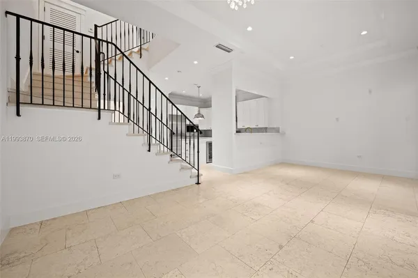 $16,500 | 530 Valencia Avenue, Unit 2, Coral Gables, FL 33134