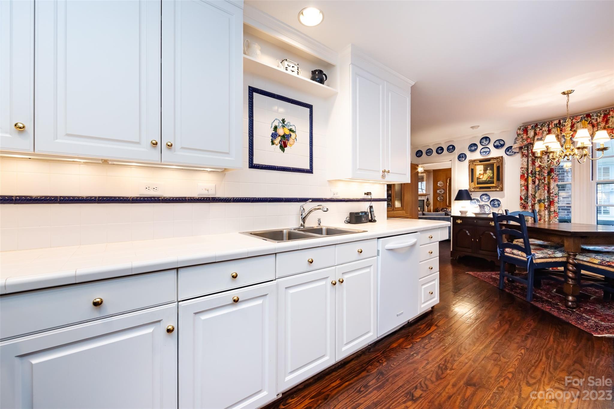 818 Colville Road Charlotte, NC 28207 - Photo 23 of 45 Gallery Image 23