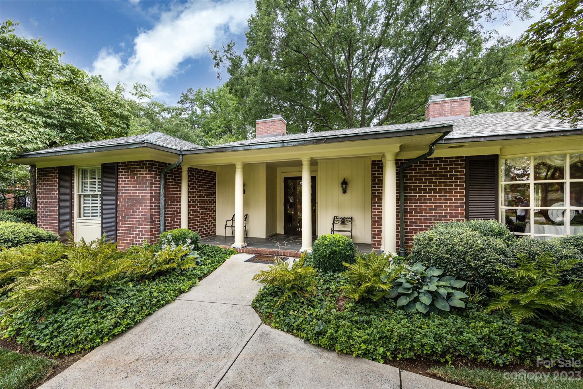 818 Colville Road Charlotte, NC 28207 - Photo 3 of 45 Gallery Image 3