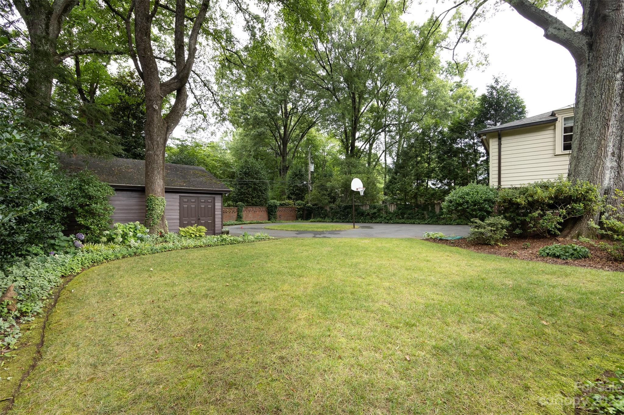 818 Colville Road Charlotte, NC 28207 - Photo 43 of 45 Gallery Image 43