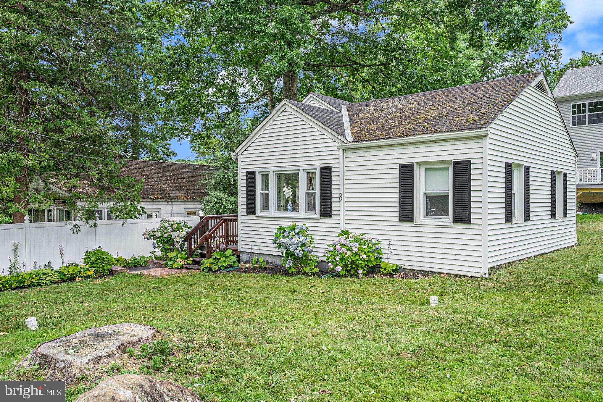8 Chestnut Road Newtown Square, PA 19073 - Photo 26 of 28 Gallery Image 26