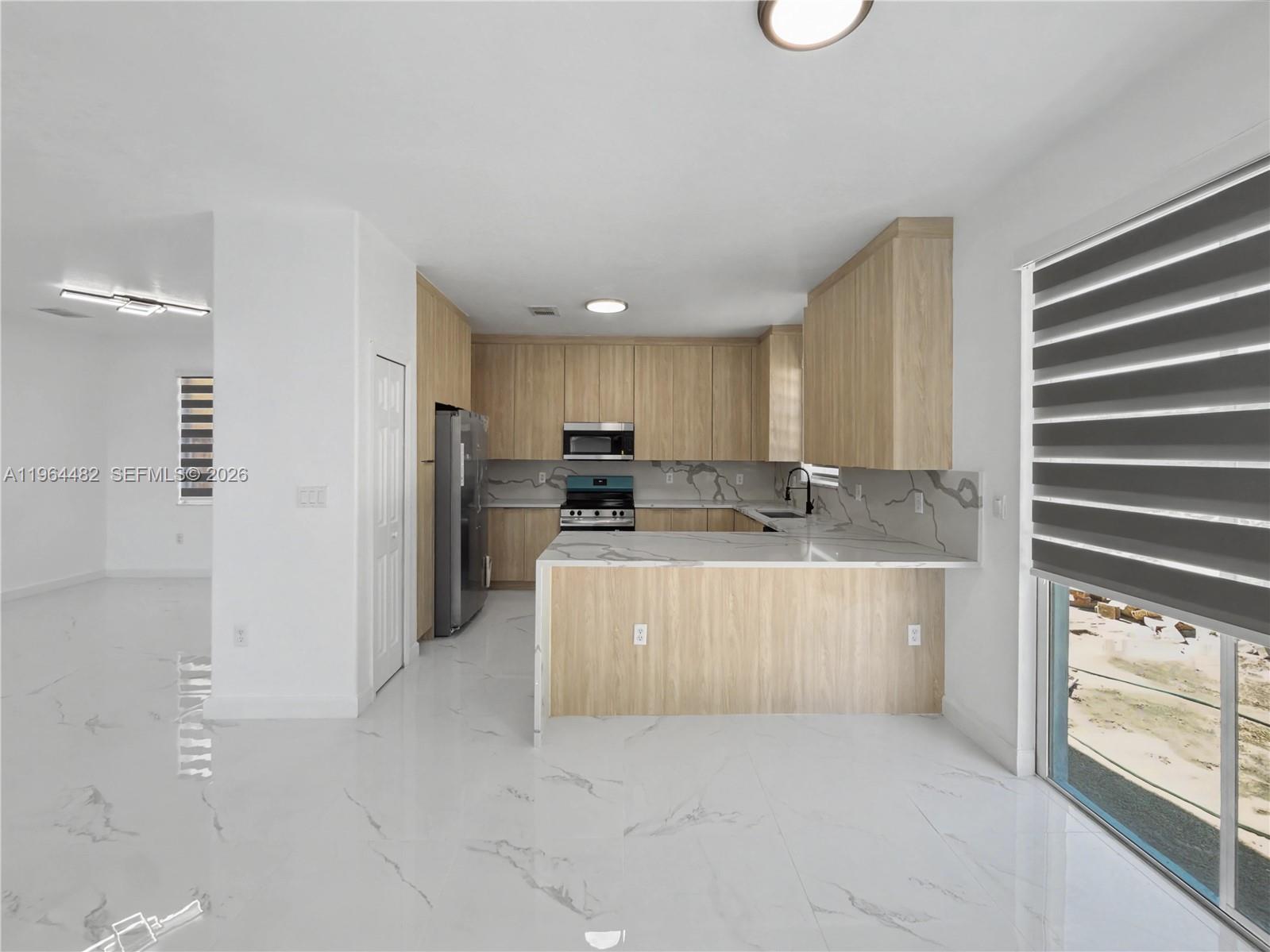 9260 Southwest 153rd Passage Miami, FL 33196 - Photo 12 of 36