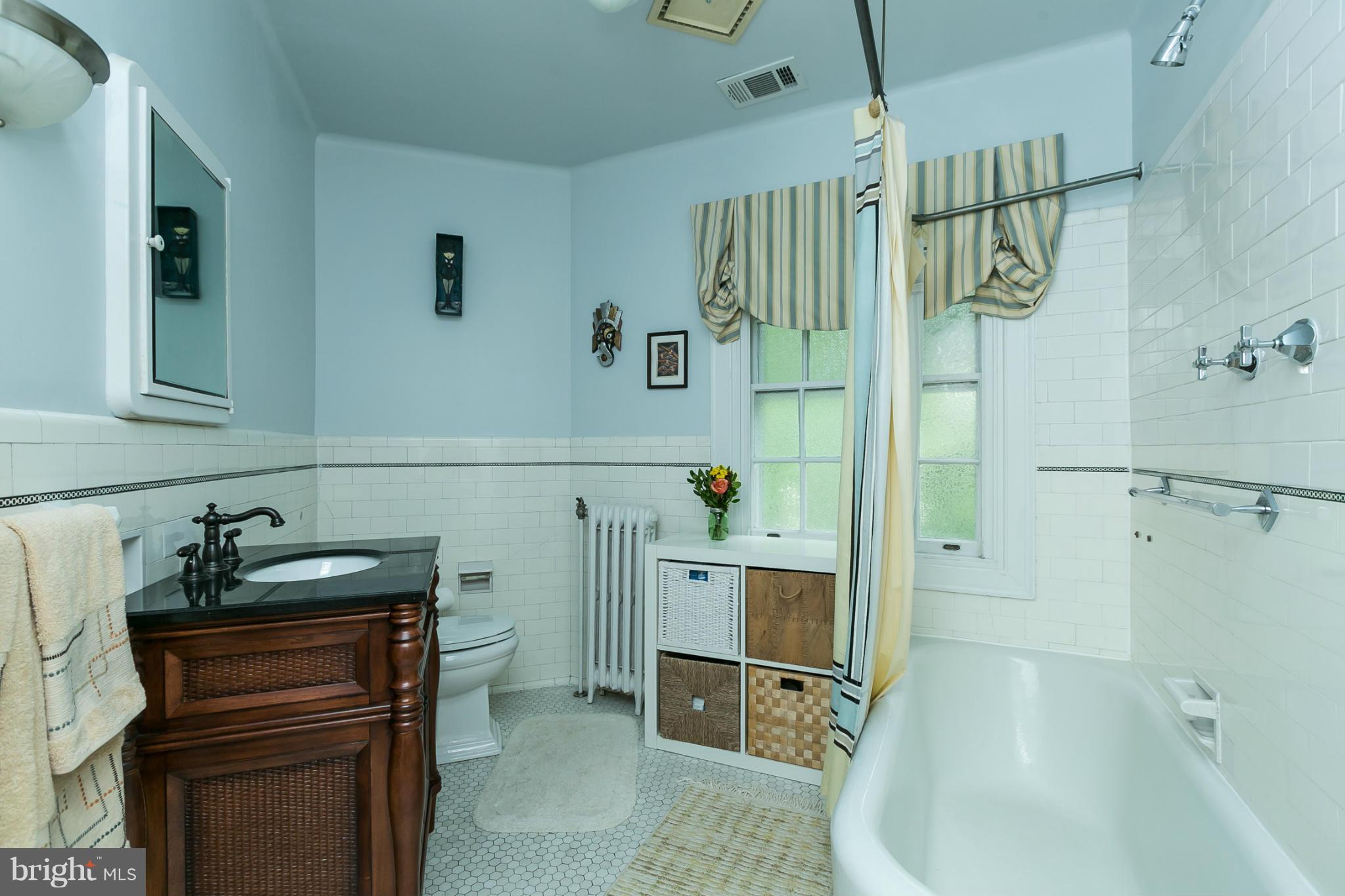 3812 Fenchurch Road Baltimore, MD 21218 - Photo 22 of 30 Bath