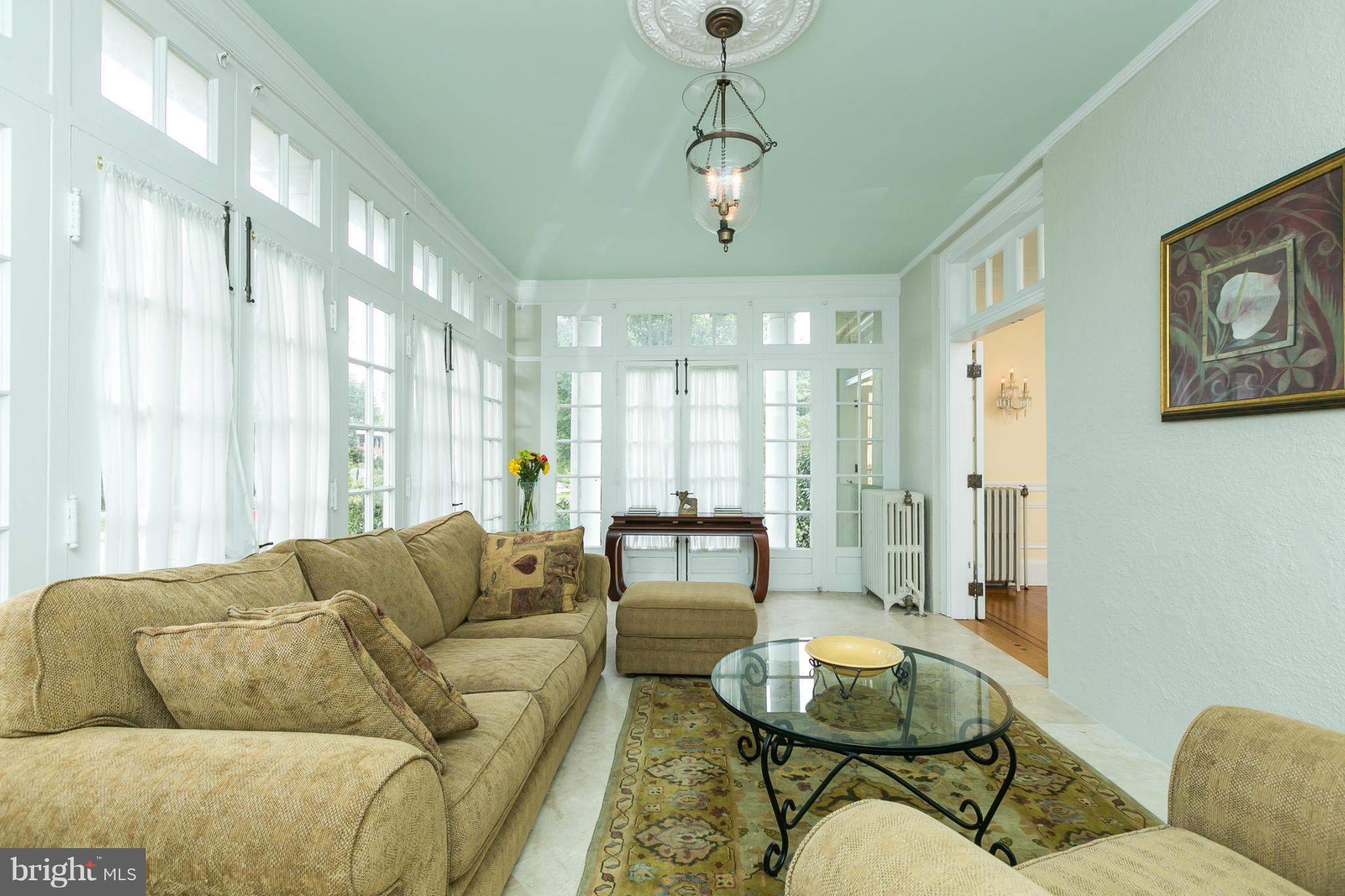 3812 Fenchurch Road Baltimore, MD 21218 - Photo 6 of 30 1 of 2 Sunrooms