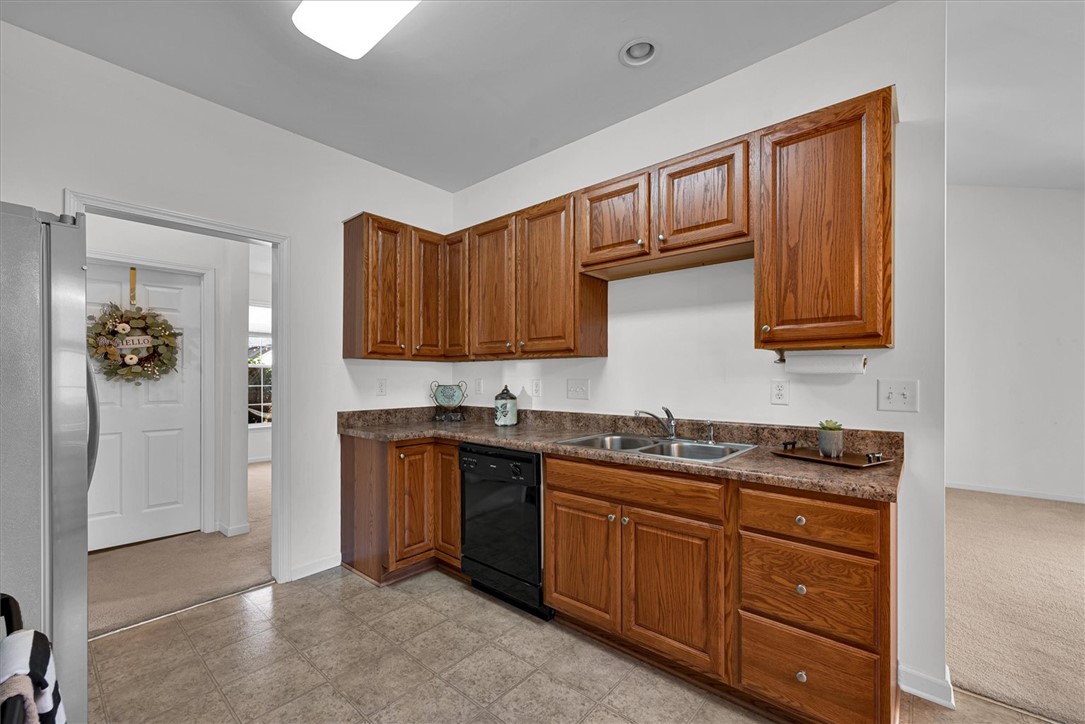 135 Fledgling Way Easley, SC 29642 - Photo 16 of 38