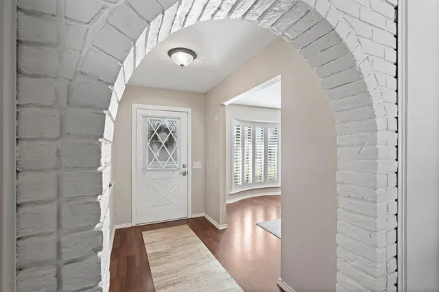 $555,000 | 7335 La Bolsa Drive, Dallas, TX 75248