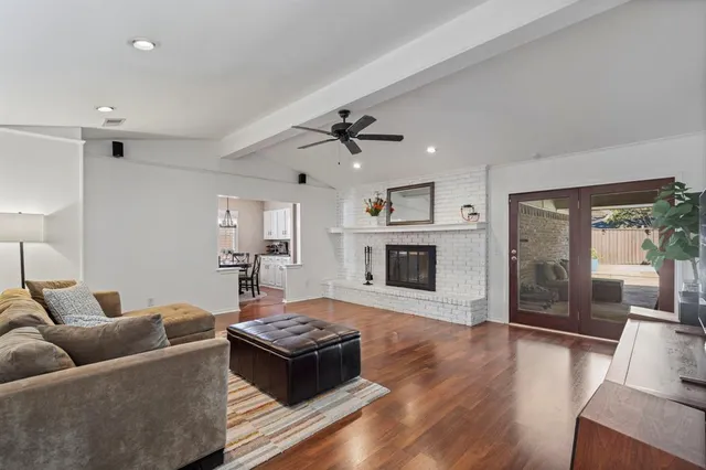 $555,000 | 7335 La Bolsa Drive, Dallas, TX 75248