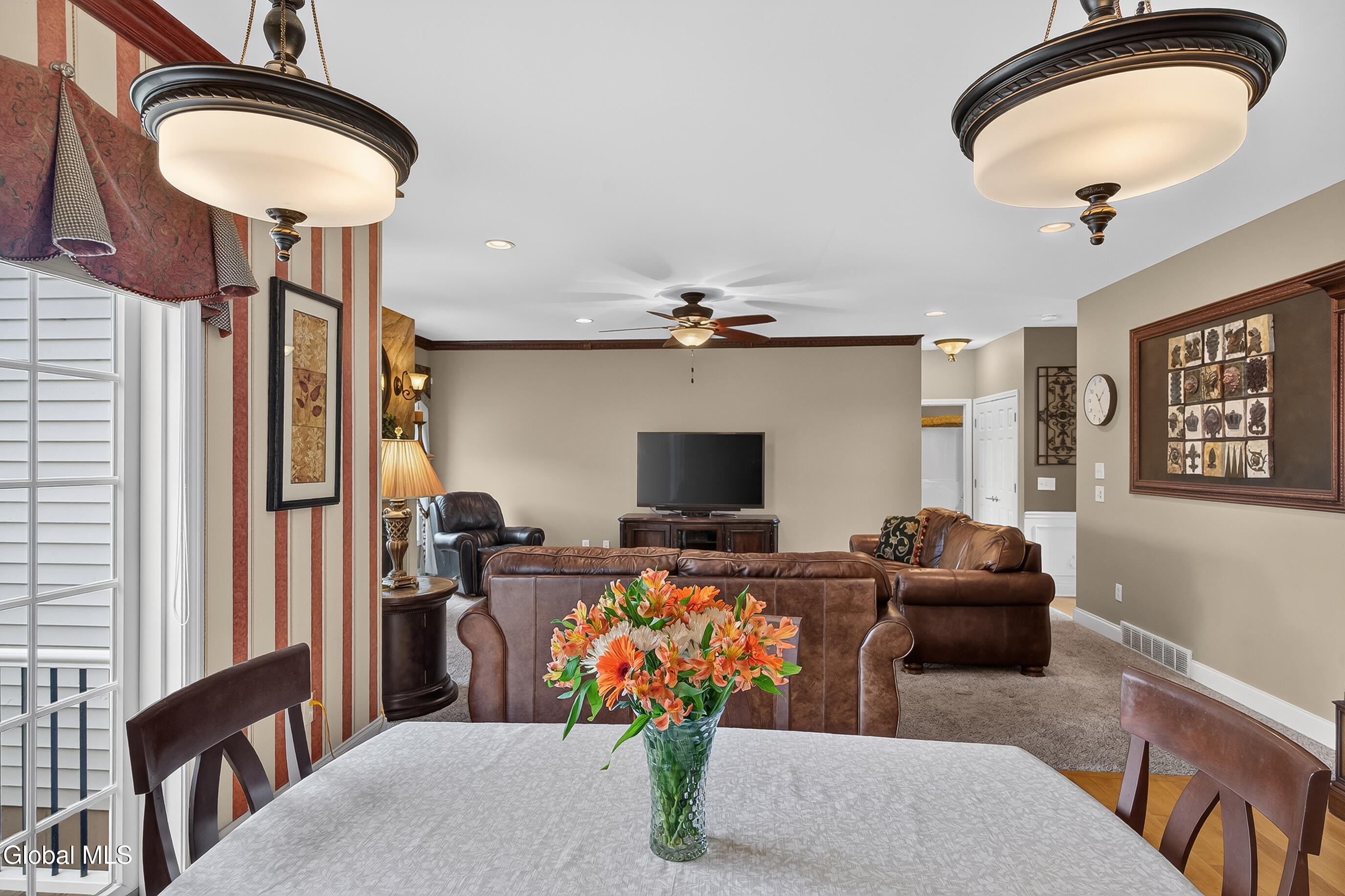 14 Ridgefield Way Watervliet, NY 12189 - Photo 23 of 65 062-14-Ridgefield-Way-Watervliet-NY-1218