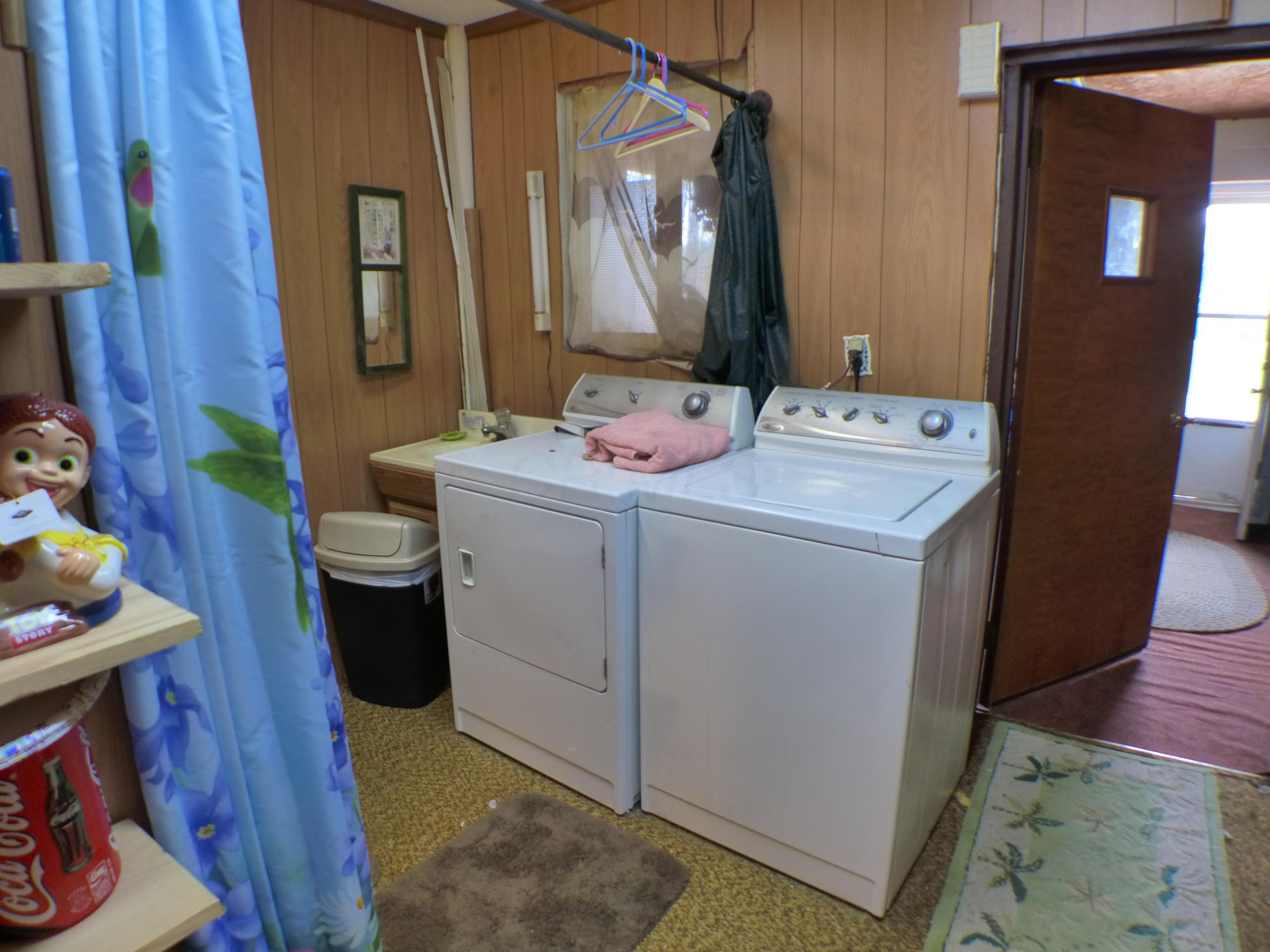 28650 Lake Logan Road Logan, OH 43138 - Photo 18 of 20 Gallery Image 18